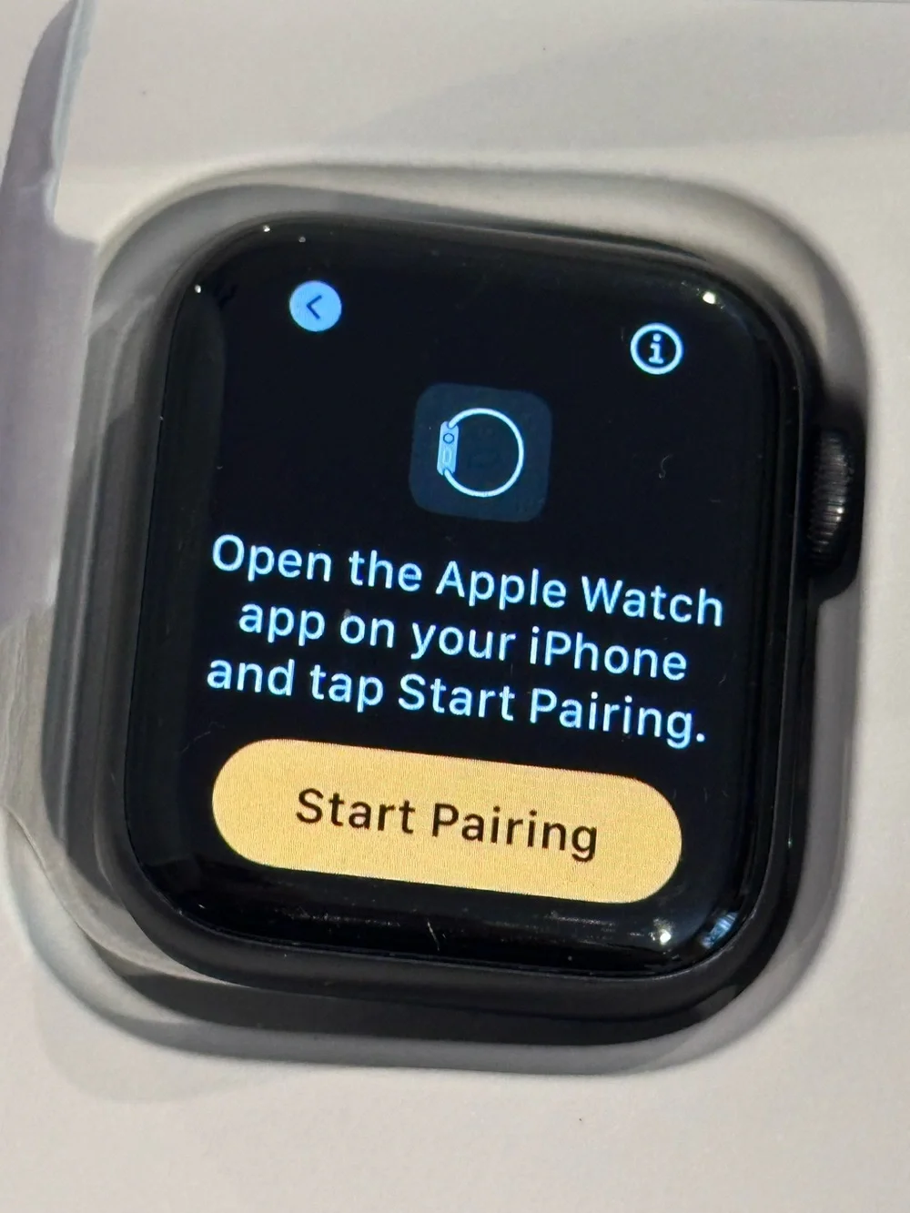 Apple Watch Series 6 40mm- Smartwatch with Black Sport Band